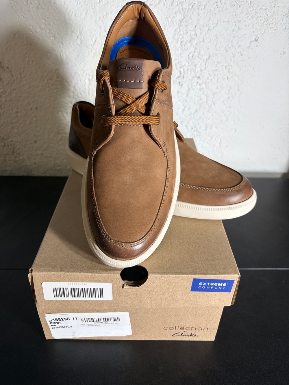 CLARKS Men's Tan Nubuck Cambro Lace Boat Shoe Sz. 11.5